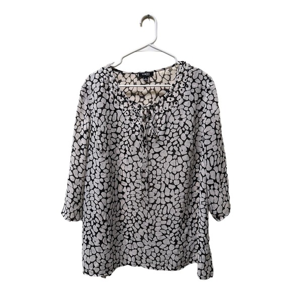 Elementz Woman Black and White Chiffon Blouse, 2X, Pre-owned - Picture 3 of 8